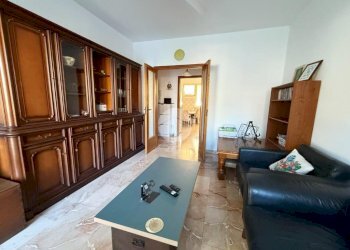 Appartamento Viale Papa Giovanni XXIII, Ivrea - foto 3