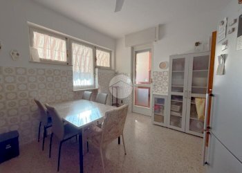 Appartamento Viale Papa Giovanni XXIII, Ivrea - foto 7