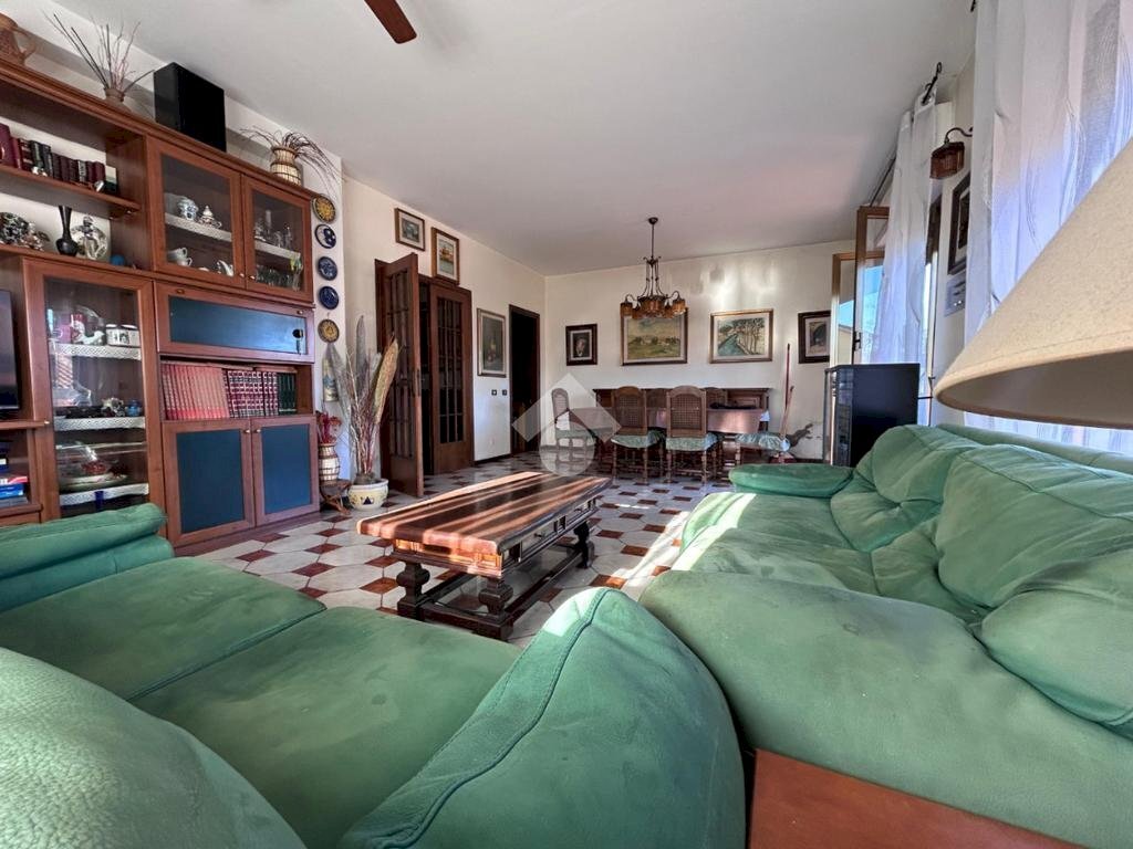 Apartment Via Ghiarettolo, Sarzana - photo 1