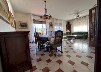 Appartamento Via Ghiarettolo, Sarzana - foto 4