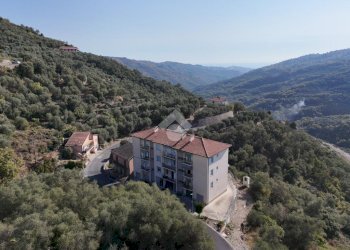Four-room apartment Viale kennedy, Pietrabruna - photo 29