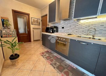 Bilocale Via Cesare Pavese, San Francesco al Campo - foto 1