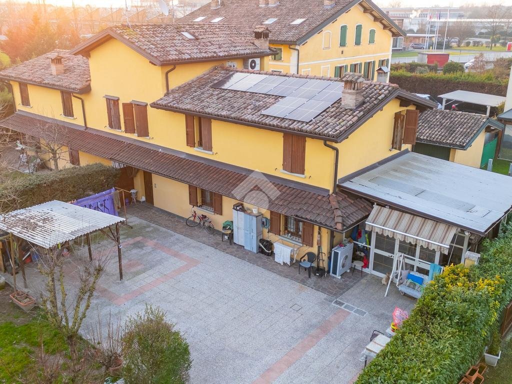 Semi-detached house Strada Provinciale 413 Romana Sud, Carpi - photo 1