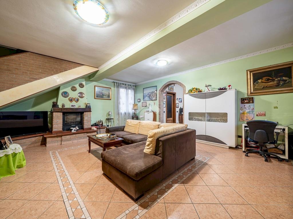 Semi-detached house Strada Provinciale 413 Romana Sud, Carpi - photo 2