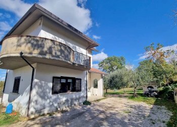 Foto 3 - Villa Contrada Molini, Trevico - photo 3