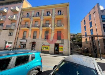 Foto 14 - Commercial Premises Via Ennio Goduti, Benevento - photo 14