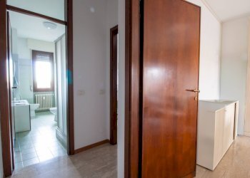 Foto 13 - Ufficio Piazza Vittorio Veneto
 
4, Magenta - foto 13