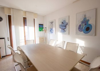 Foto 15 - Ufficio Piazza Vittorio Veneto
 
4, Magenta - foto 15