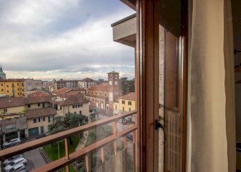 Foto 17 - Ufficio Piazza Vittorio Veneto
 
4, Magenta - foto 17