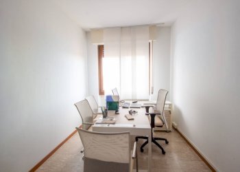 Foto 19 - Ufficio Piazza Vittorio Veneto
 
4, Magenta - foto 19