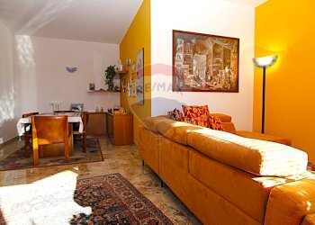 Sala da pranzo - Trilocale via carcano
 
2, Varese - foto 4