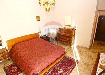 Camera / camera da letto - Trilocale via carcano
 
2, Varese - foto 19