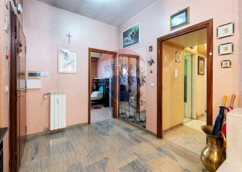 Hall / corridoio - Quadrilocale Via Dei Papareschi
 
23, Roma - foto 2