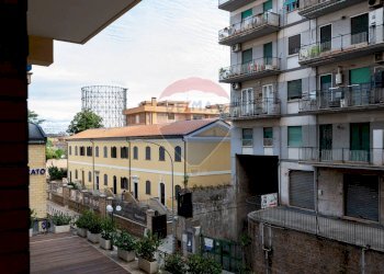 Edificio all\'aperto - Quadrilocale Via Dei Papareschi
 
23, Roma - foto 19