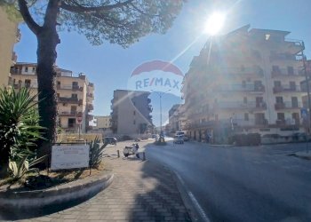 Edificio all\'aperto - Quadrilocale VIA ARMANDO VIRNICCHI
 
156, Casalnuovo di Napoli - foto 59