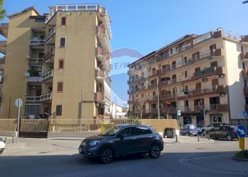 Edificio all\'aperto - Quadrilocale VIA ARMANDO VIRNICCHI
 
156, Casalnuovo di Napoli - foto 60