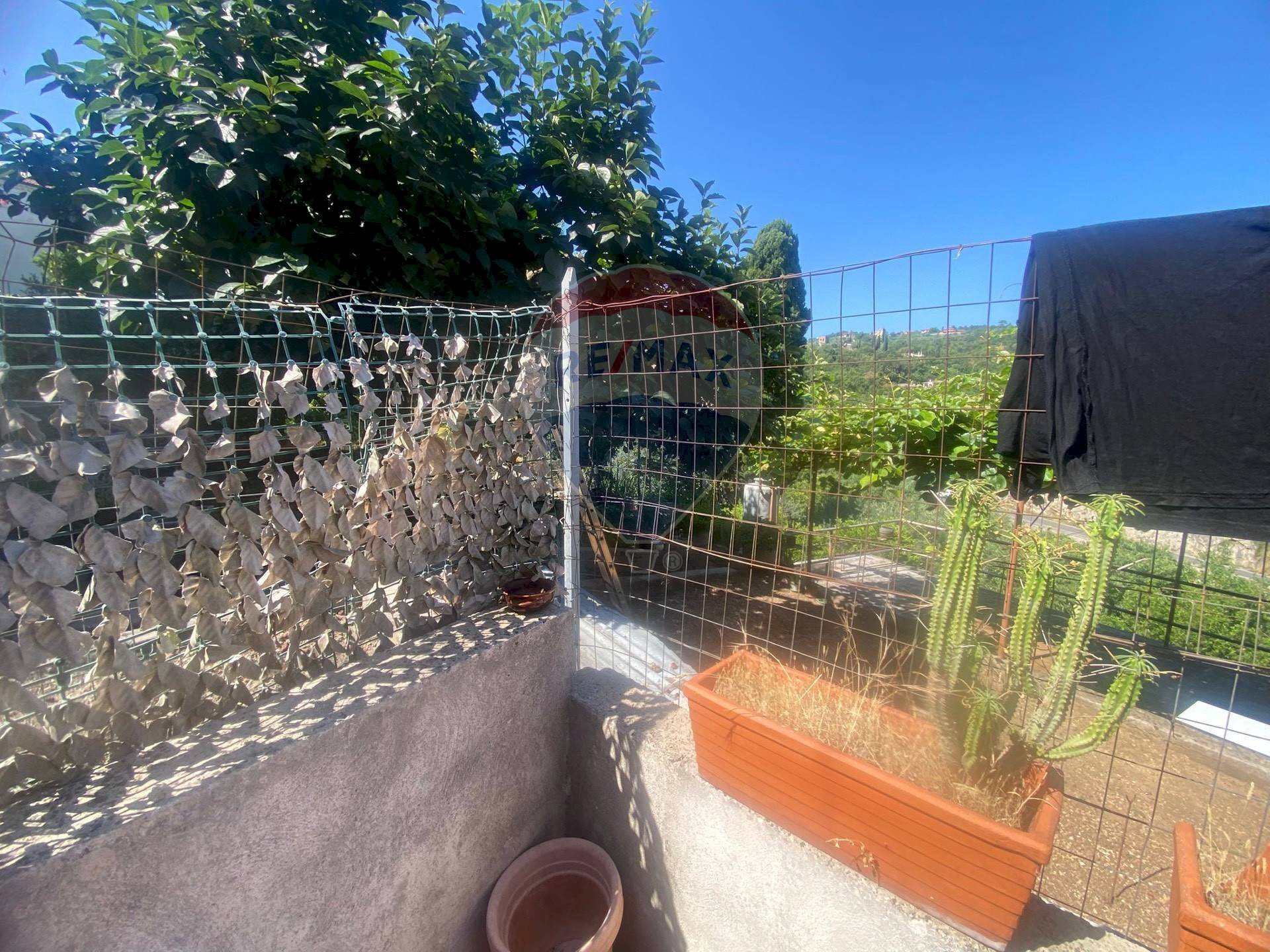 Balcone - Trilocale CORSO APPIO CLAUDIO VIA S.GENNARO
 
188 A, Itri - foto 3