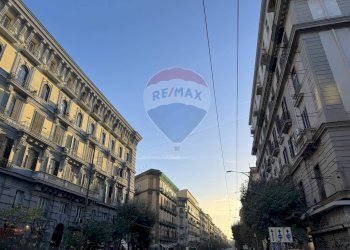 Edificio all\'aperto - Attività Commerciale Corso Umberto I, Napoli - foto 9