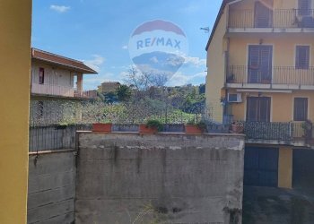 Edificio all\'aperto - Quadrilocale Via Scale Sant'Anna
 
70, Aci Catena - foto 4