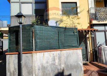 Edificio all\'aperto - Quadrilocale Via Scale Sant'Anna
 
70, Aci Catena - foto 5