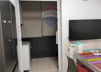 Sala da pranzo - Quadrilocale Via Scale Sant'Anna
 
70, Aci Catena - foto 11