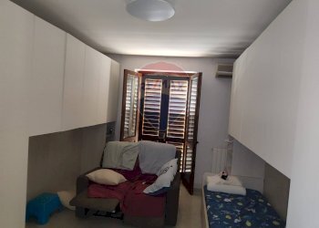 Soggiorno - Quadrilocale Via Scale Sant'Anna
 
70, Aci Catena - foto 32