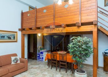 Terrazza - Trilocale Via Dei Vespri
 
6, Misterbianco - foto 1