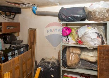 Dispensa di stoccaggio - Trilocale Via Dei Vespri
 
6, Misterbianco - foto 32