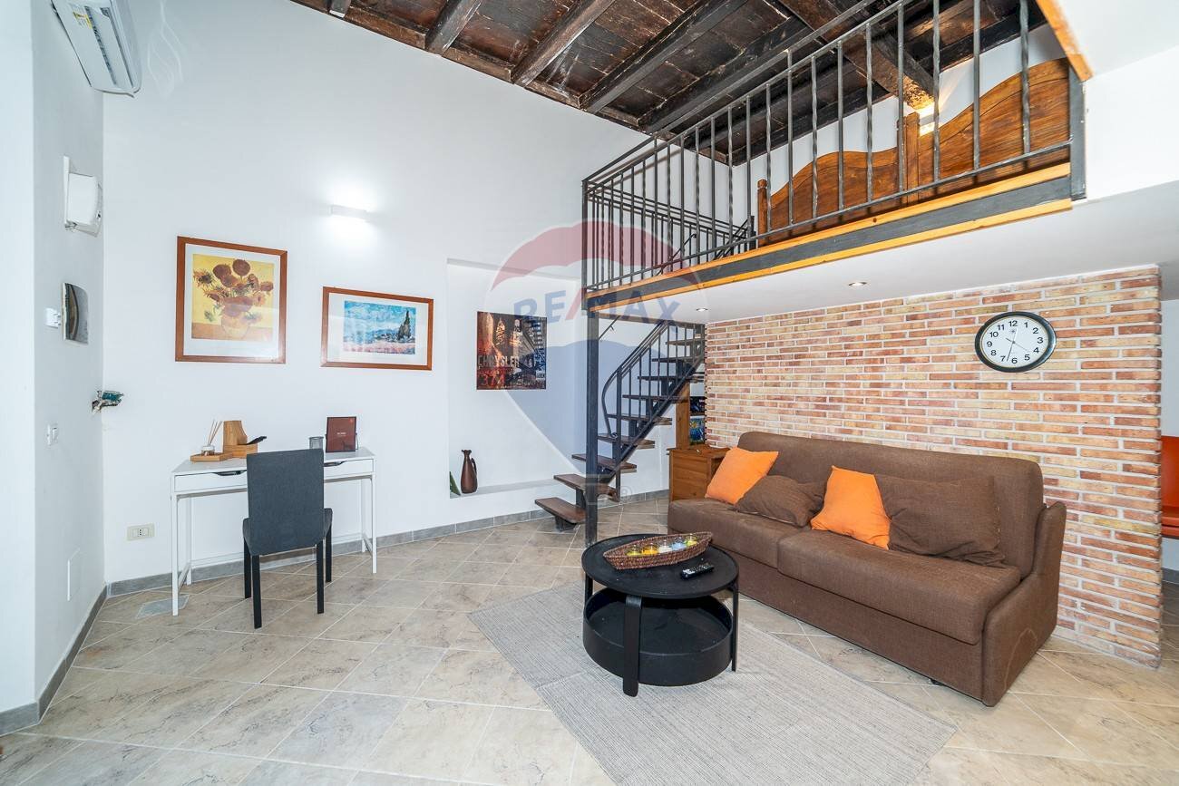 Soggiorno - Casa indipendente Via Claudio Maria Arezzo
 
22, Siracusa - foto 3