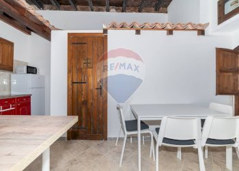 Sala da pranzo - Casa indipendente Via Claudio Maria Arezzo
 
22, Siracusa - foto 14