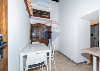 Sala da pranzo - Casa indipendente Via Claudio Maria Arezzo
 
22, Siracusa - foto 18