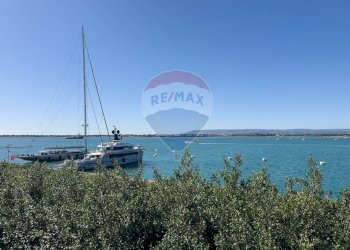 Vista dell\'acqua - Casa indipendente Via Claudio Maria Arezzo
 
22, Siracusa - foto 24