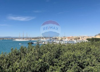 Vista dell\'acqua - Casa indipendente Via Claudio Maria Arezzo
 
22, Siracusa - foto 25