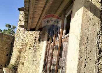 Foto 3 - Rustico Via Porta Ruggero
 
29, 31, Caltagirone - foto 3