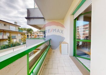 Balcone - Appartamento via V. Alfieri
 
7, Viareggio - foto 24