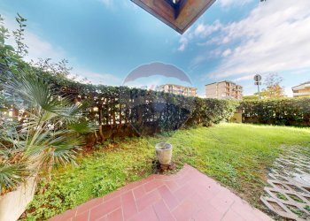 Giardino - Appartamento via V. Alfieri
 
7, Viareggio - foto 32