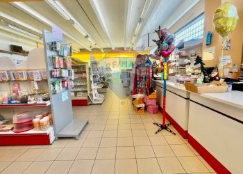 Foto 10 - Locale Commerciale Via Caduti sul lavoro
 
3, Vinci - foto 10