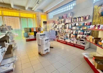 Foto 12 - Locale Commerciale Via Caduti sul lavoro
 
3, Vinci - foto 12