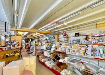 Foto 19 - Locale Commerciale Via Caduti sul lavoro
 
3, Vinci - foto 19