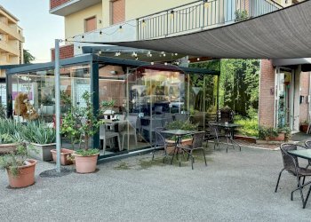 Terrazza - Bar Tavola Calda - Fredda Via Raffaelo Sanzio
 
1, Empoli - foto 3