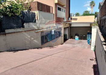 Terrazza - Locale Commerciale Nettuno - foto 5