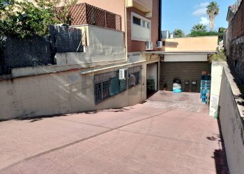 Terrazza - Locale Commerciale Nettuno - foto 4