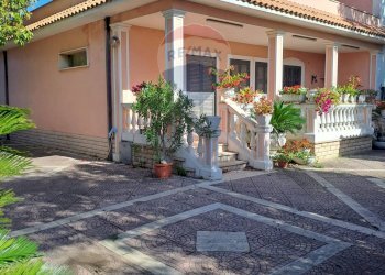 Casa all\'aperto - Villa Via Telemaco
 
2, Ardea - foto 1