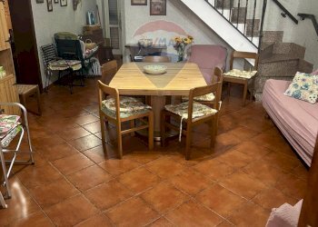 Sala da pranzo - Villa Via Telemaco
 
2, Ardea - foto 14