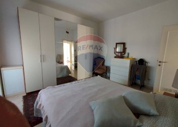 Camera / camera da letto - Villa via Passo del Turchino
 
8, Nettuno - foto 26