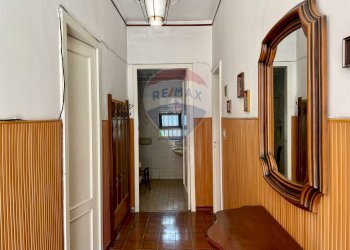 Hall / corridoio - Casa indipendente Via Calvario
 
88, Acireale - foto 2