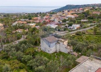 Vista delle montagne - Villa Via Tupazzo
 
35, Acireale - foto 2