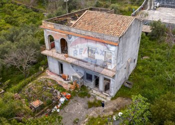 Casa all\'aperto - Villa Via Tupazzo
 
35, Acireale - foto 12