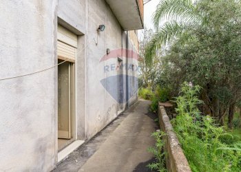 Edificio all\'aperto - Villa Via Tupazzo
 
35, Acireale - foto 29