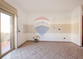 Stanza vuota - Trilocale Motta Sant'Anastasia - foto 6